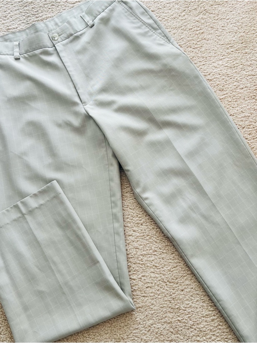 Izod Golf Pants • Light Gray Check • Performance Stretch • Men’s Size 36x32